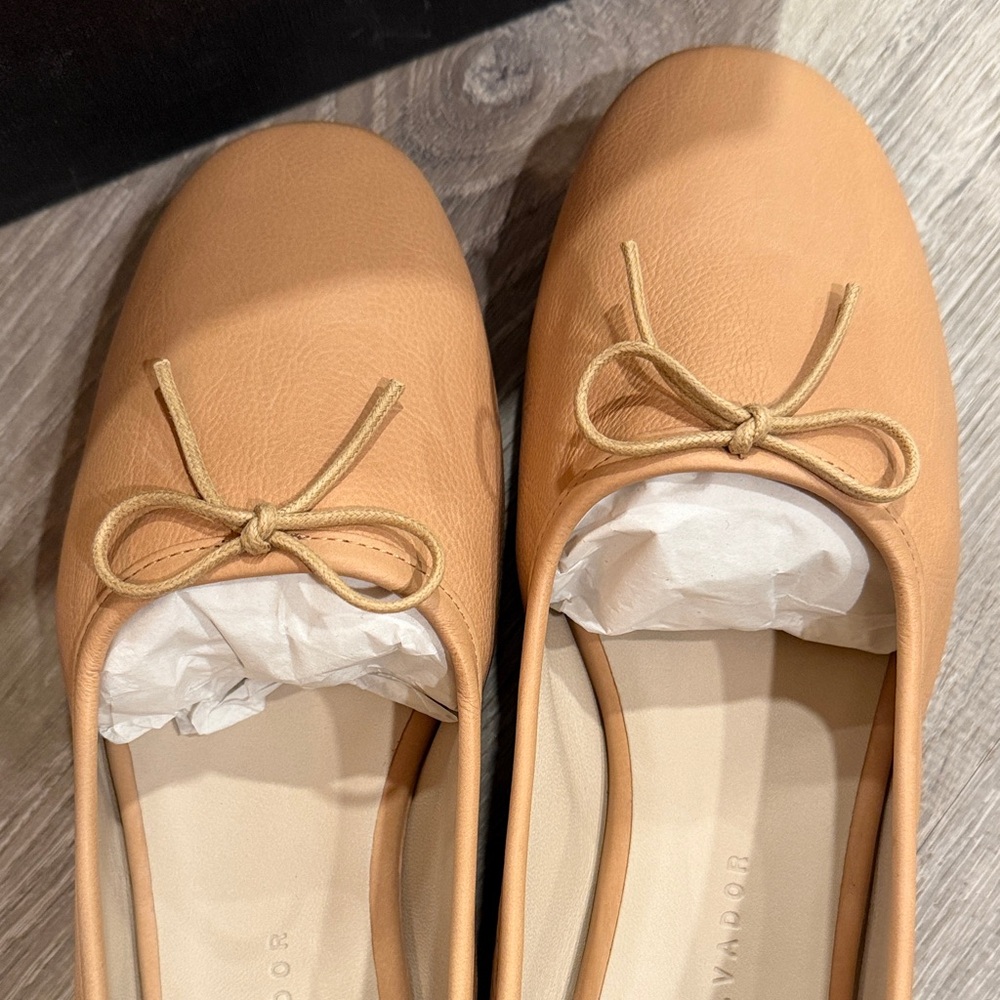 Freda Salvador Caramel Leather Bow Ballet Flats size 9 NWT - Picture 4 of 6